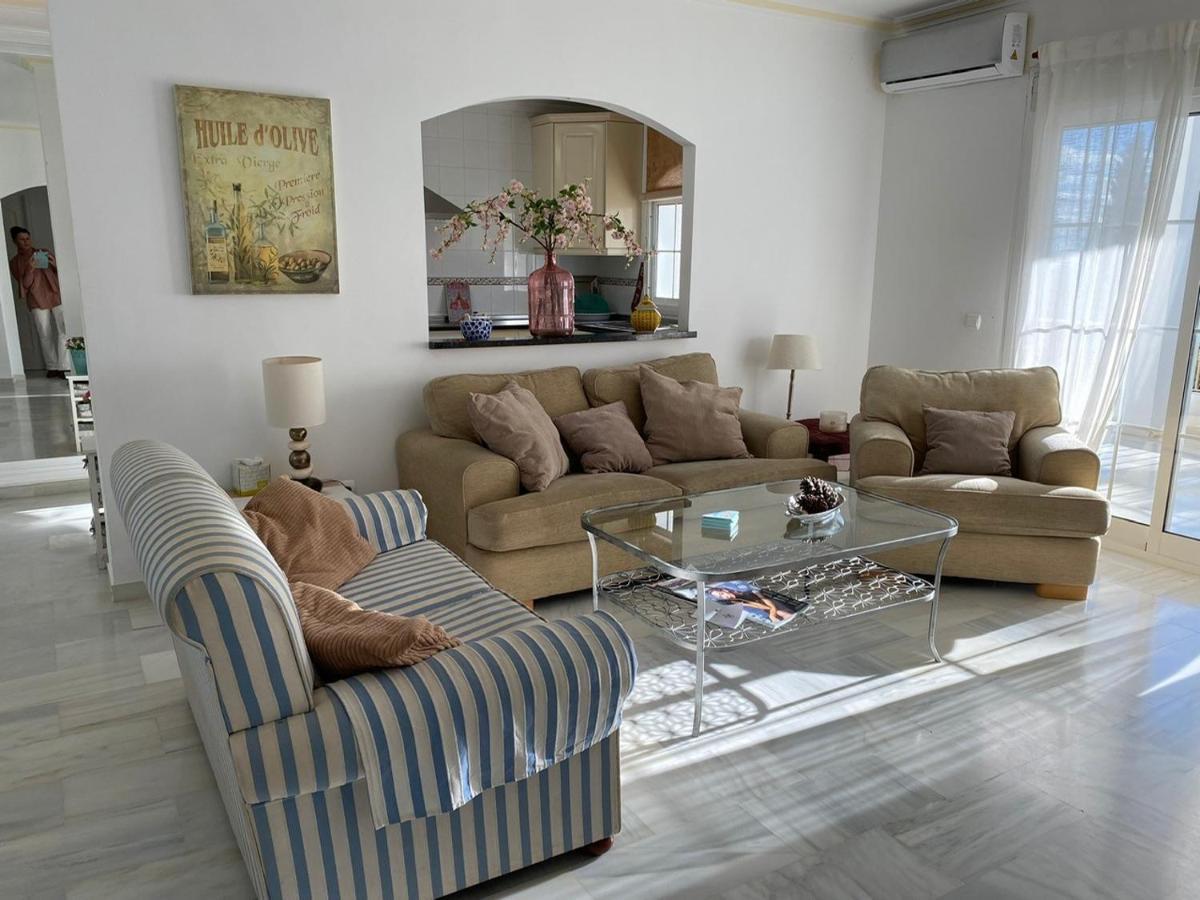 Golf With Seaview Appartement Estepona
